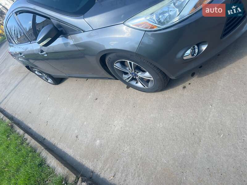 Седан Ford Focus 2014 в Кривом Роге