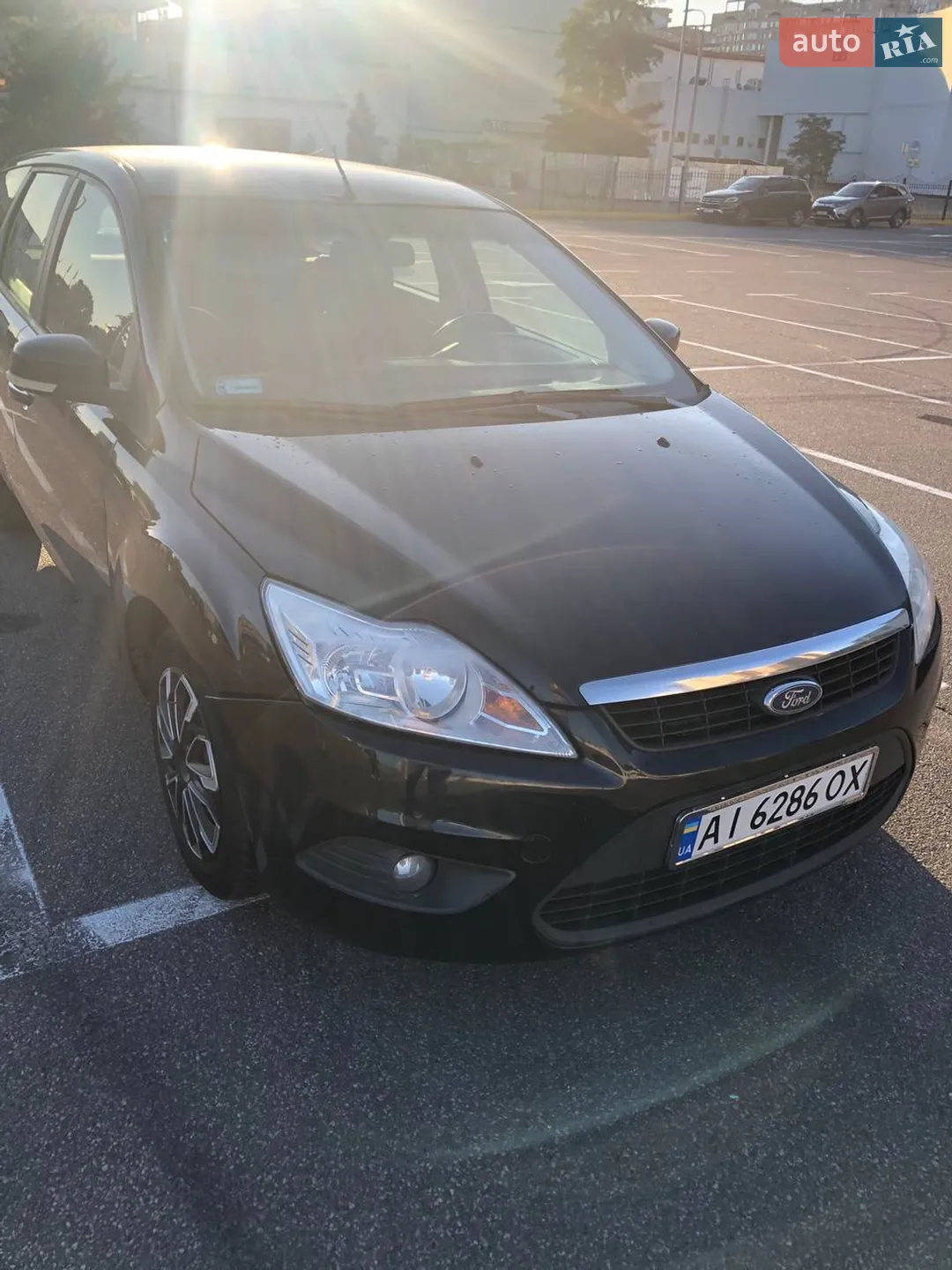 2010 Ford Focus - мініатюра 2