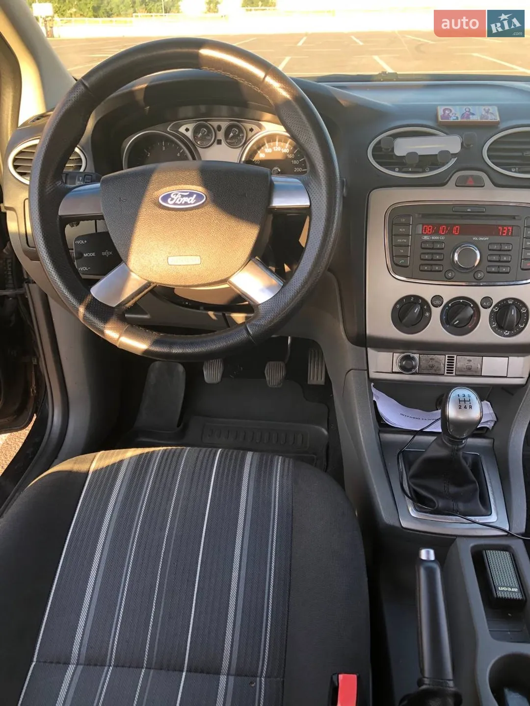 2010 Ford Focus - мініатюра 4