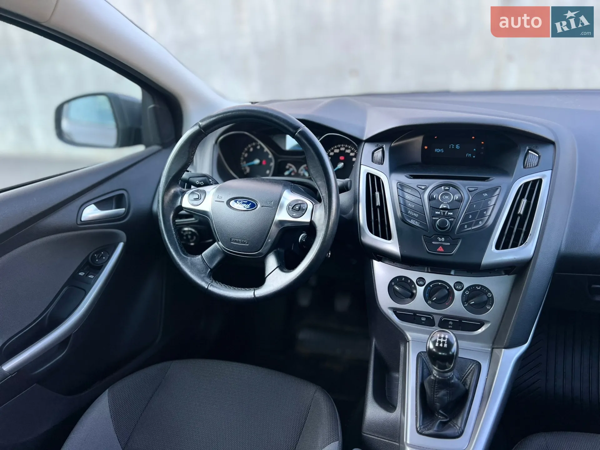 2013 Ford Focus - мініатюра 17