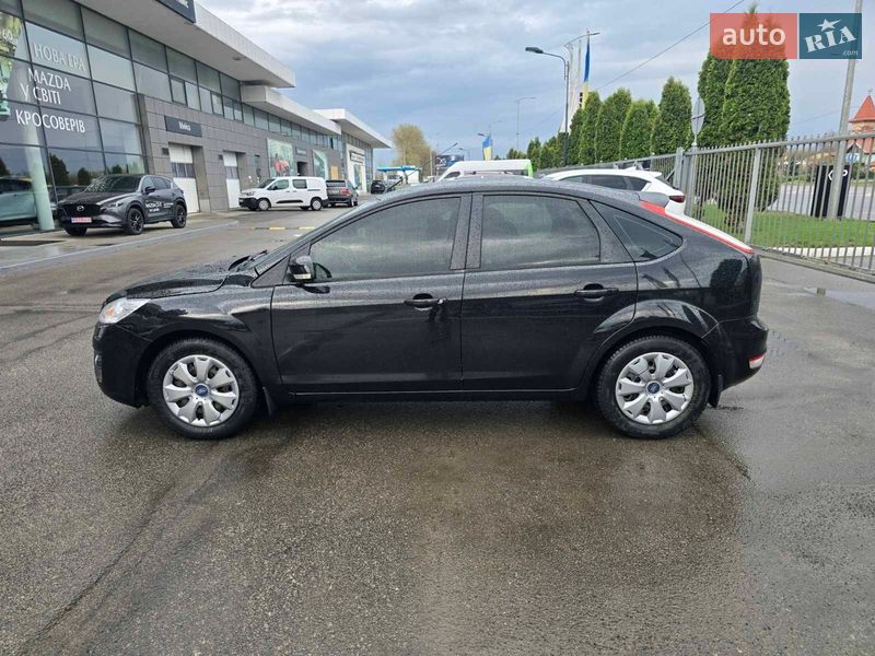 Хэтчбек Ford Focus 2010 в Полтаве фото 4 Хэтчбек Ford Focus 2010 в Полтаве