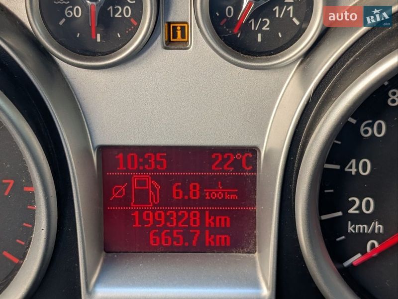 Хэтчбек Ford Focus 2010 в Каневе