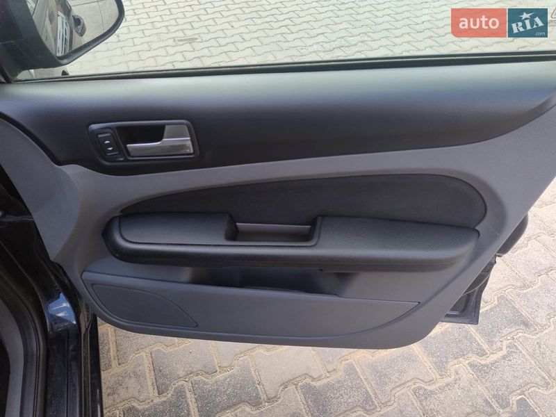Седан Ford Focus 2011 в Ивано-Франковске