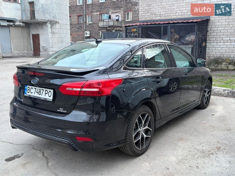 Седан Ford Focus 2016 в Запорожье