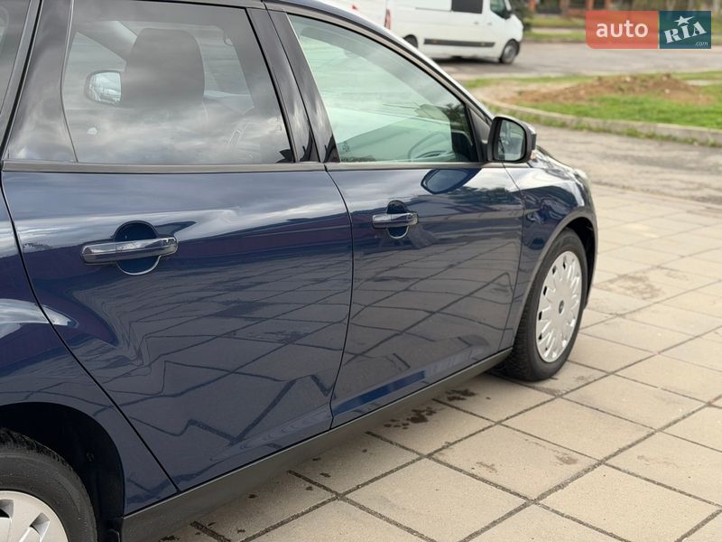 Універсал Ford Focus 2015 в Луцьку