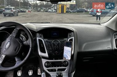 Седан Ford Focus 2012 в Киеве