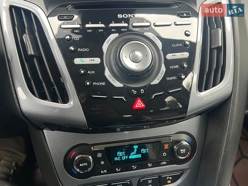 Універсал Ford Focus 2014 в Волочиську