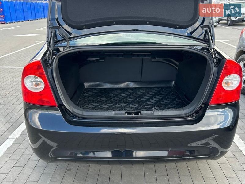 Седан Ford Focus 2011 в Виннице