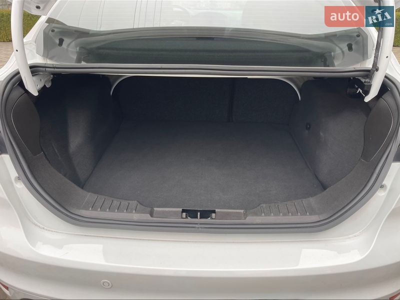 Седан Ford Focus 2016 в Івано-Франківську