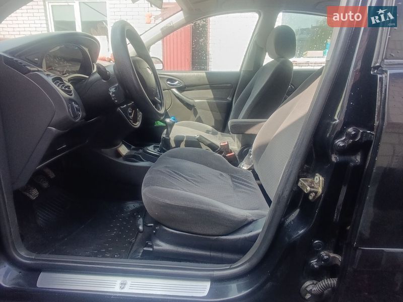 Седан Ford Focus 2004 в Черкасах фото 6 Седан Ford Focus 2004 в Черкасах