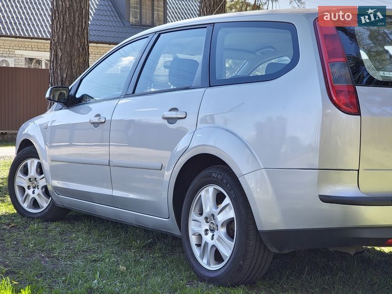 Универсал Ford Focus 2007 в Богодухове