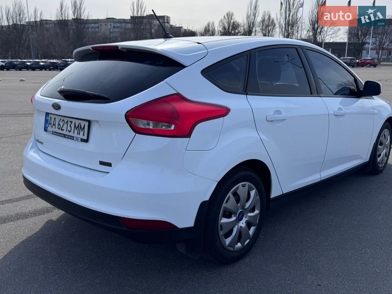 Хетчбек Ford Focus 2017 в Дніпрі фото 6 Хетчбек Ford Focus 2017 в Дніпрі