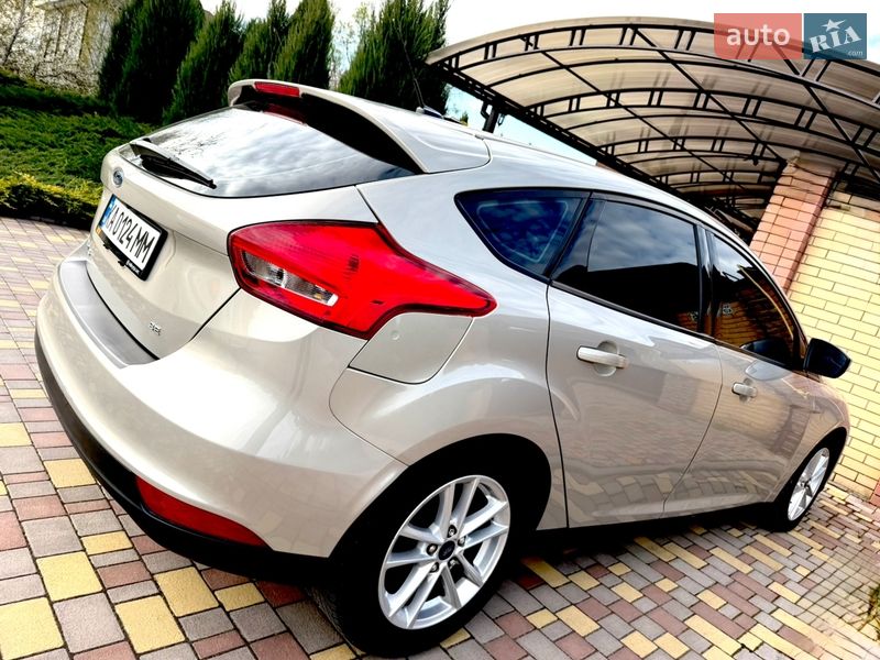 Хетчбек Ford Focus 2015 в Дніпрі