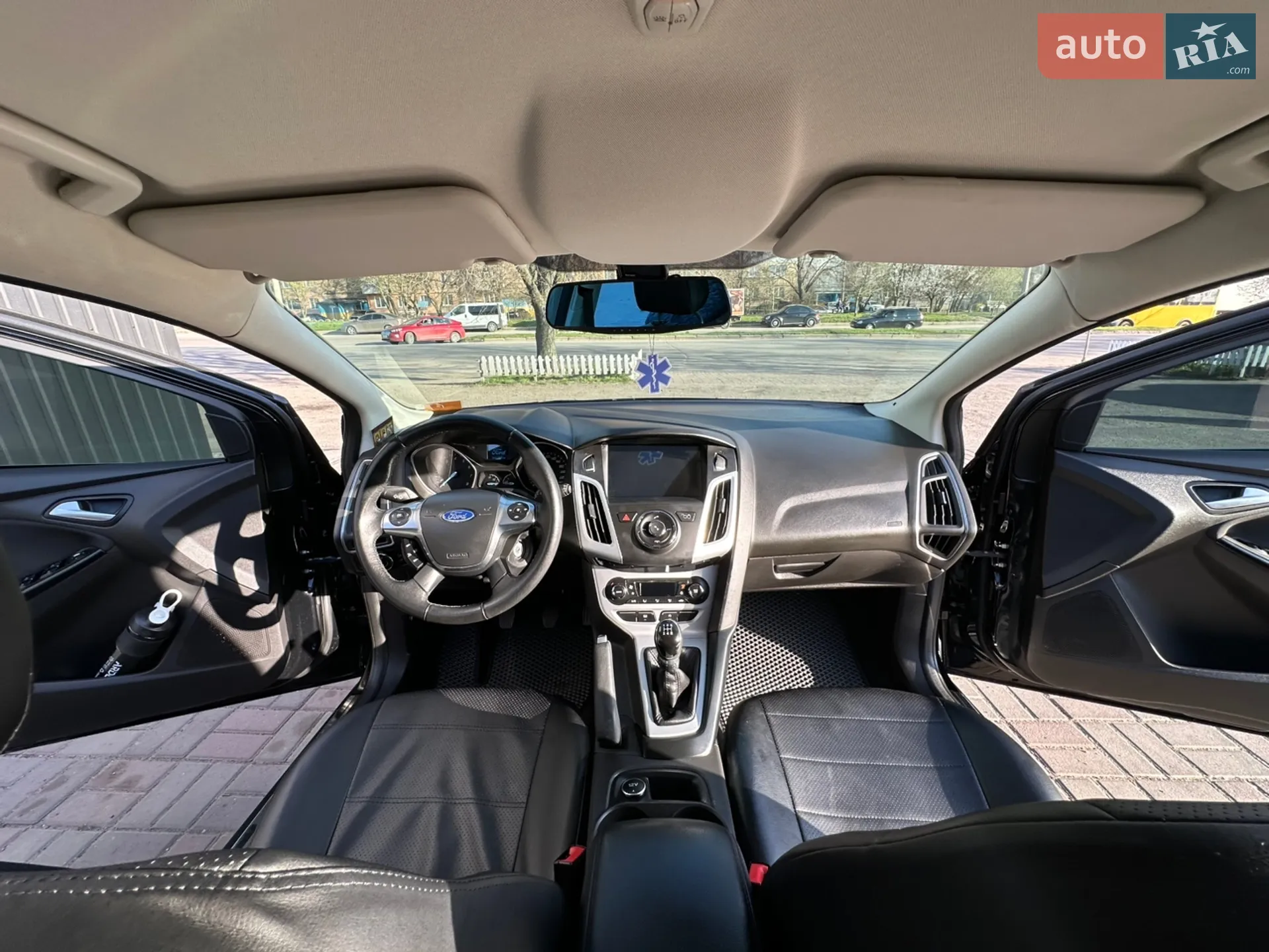 2013 Ford Focus - мініатюра 9