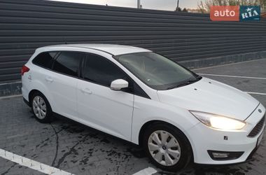 Універсал Ford Focus 2016 в Кам'янець-Подільському