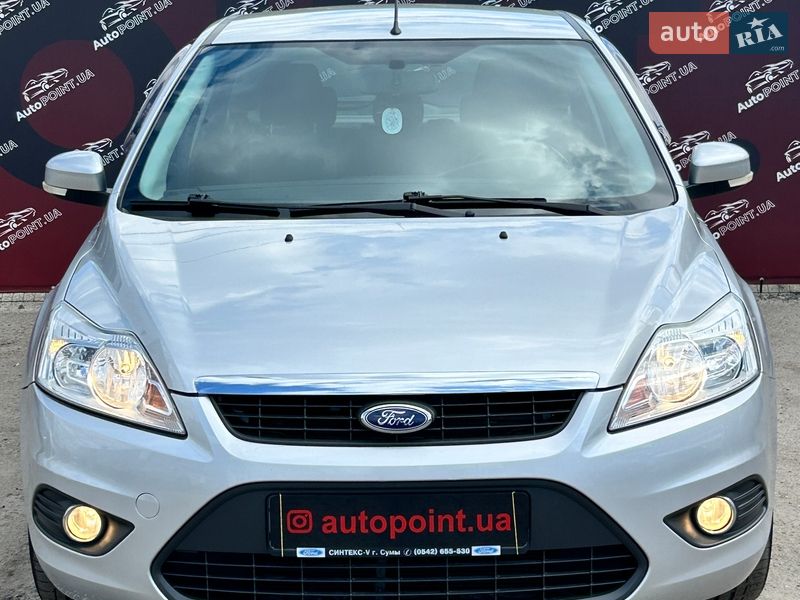 Хэтчбек Ford Focus 2010 в Сумах