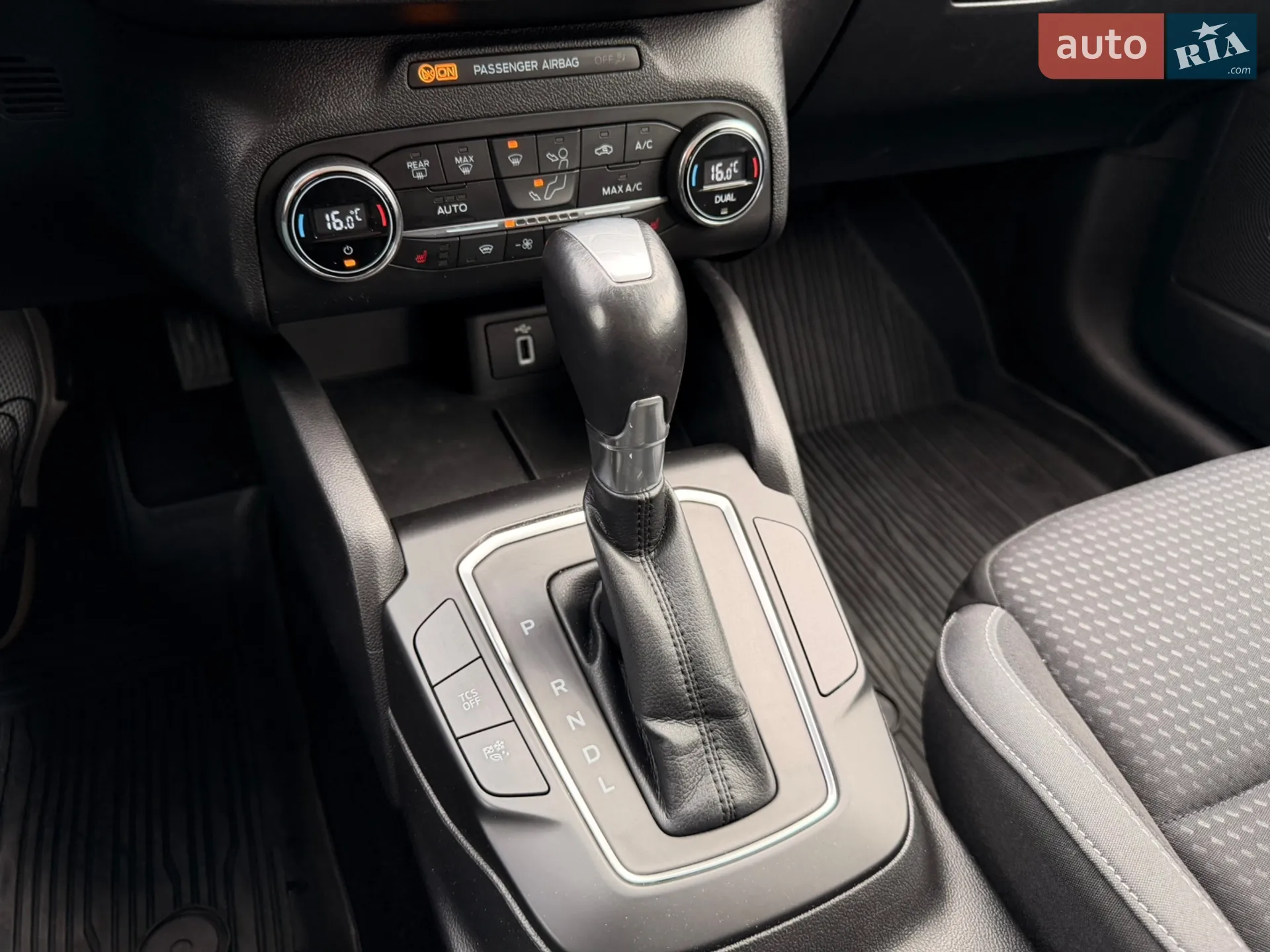 2019 Ford Focus - мініатюра 21