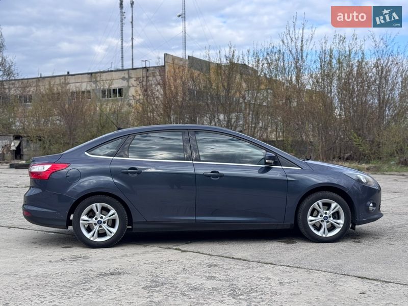 Седан Ford Focus 2013 в Чернігові