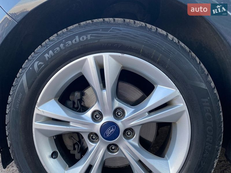 Седан Ford Focus 2013 в Чернігові