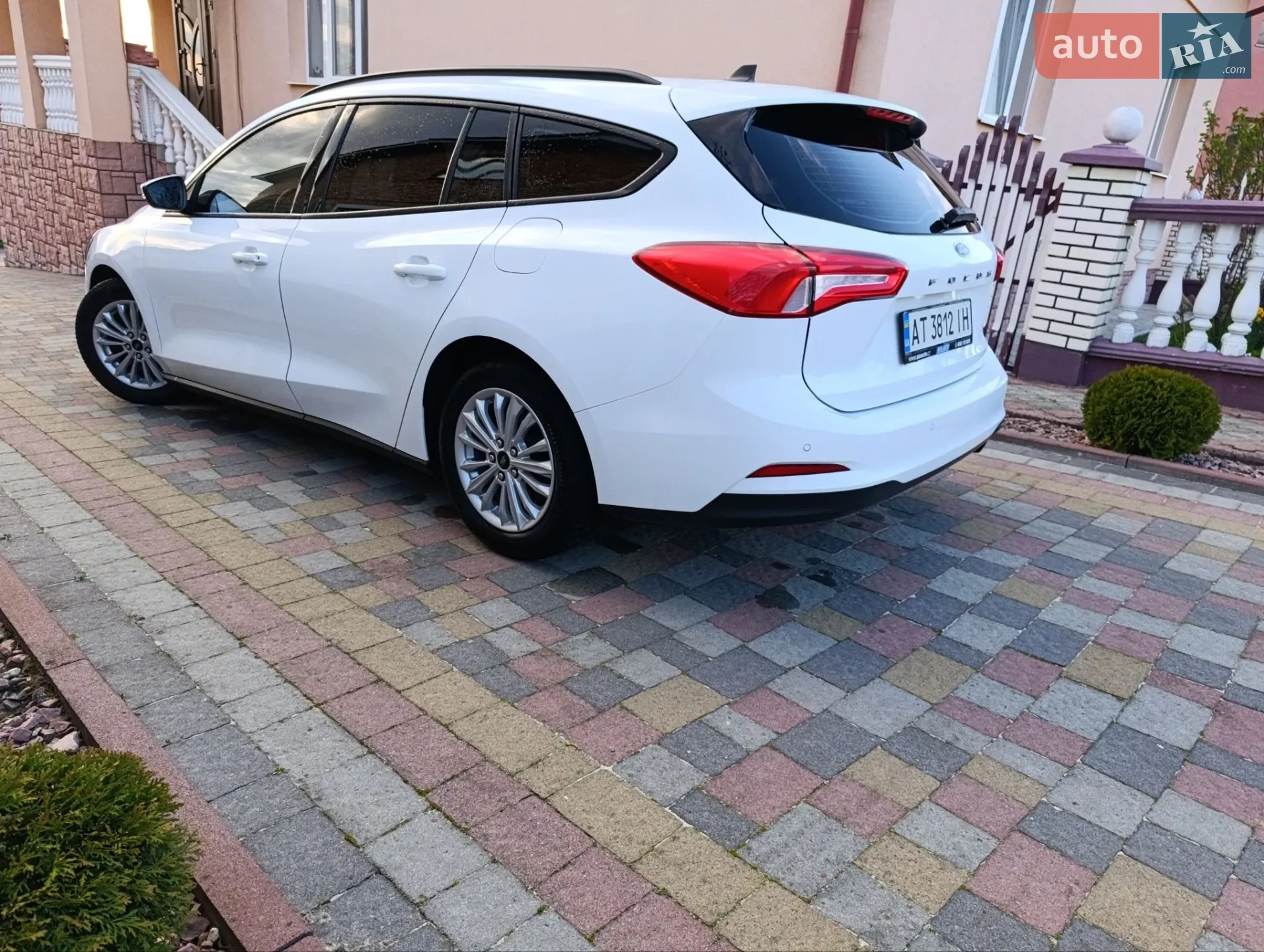 2020 Ford Focus - мініатюра 12