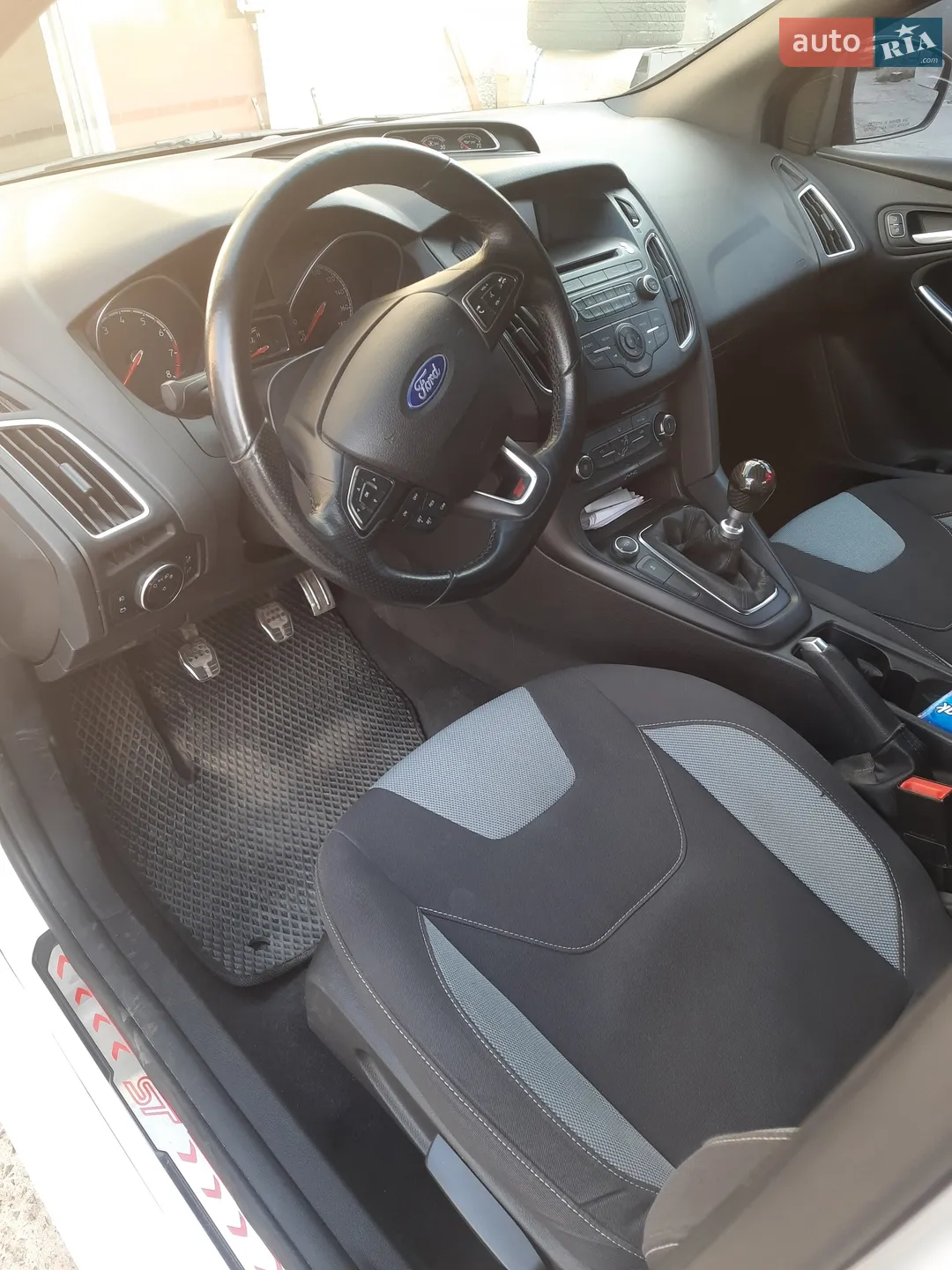 2015 Ford Focus - мініатюра 13