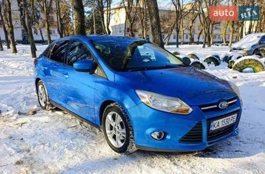 Седан Ford Focus 2012 в Остер
