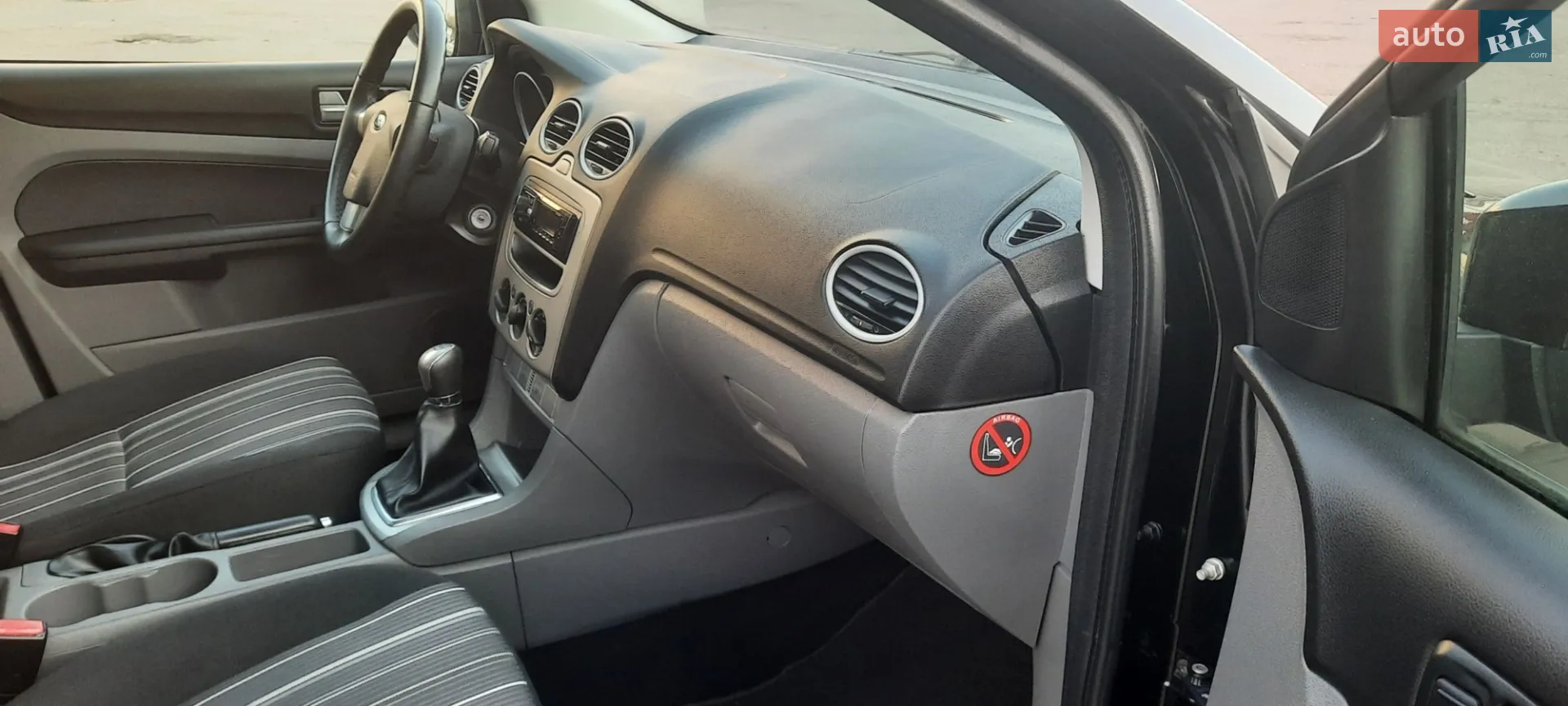 2010 Ford Focus - мініатюра 72