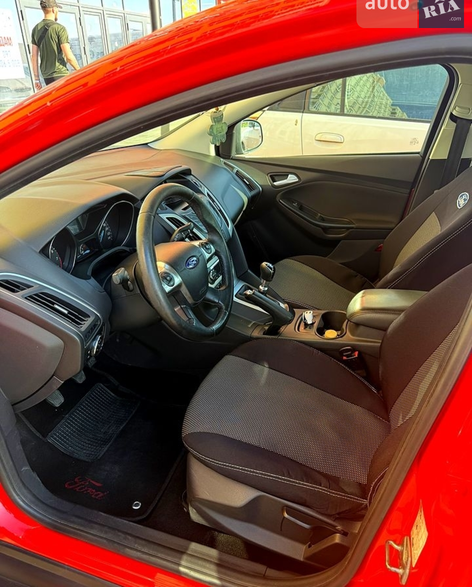 2013 Ford Focus - мініатюра 27