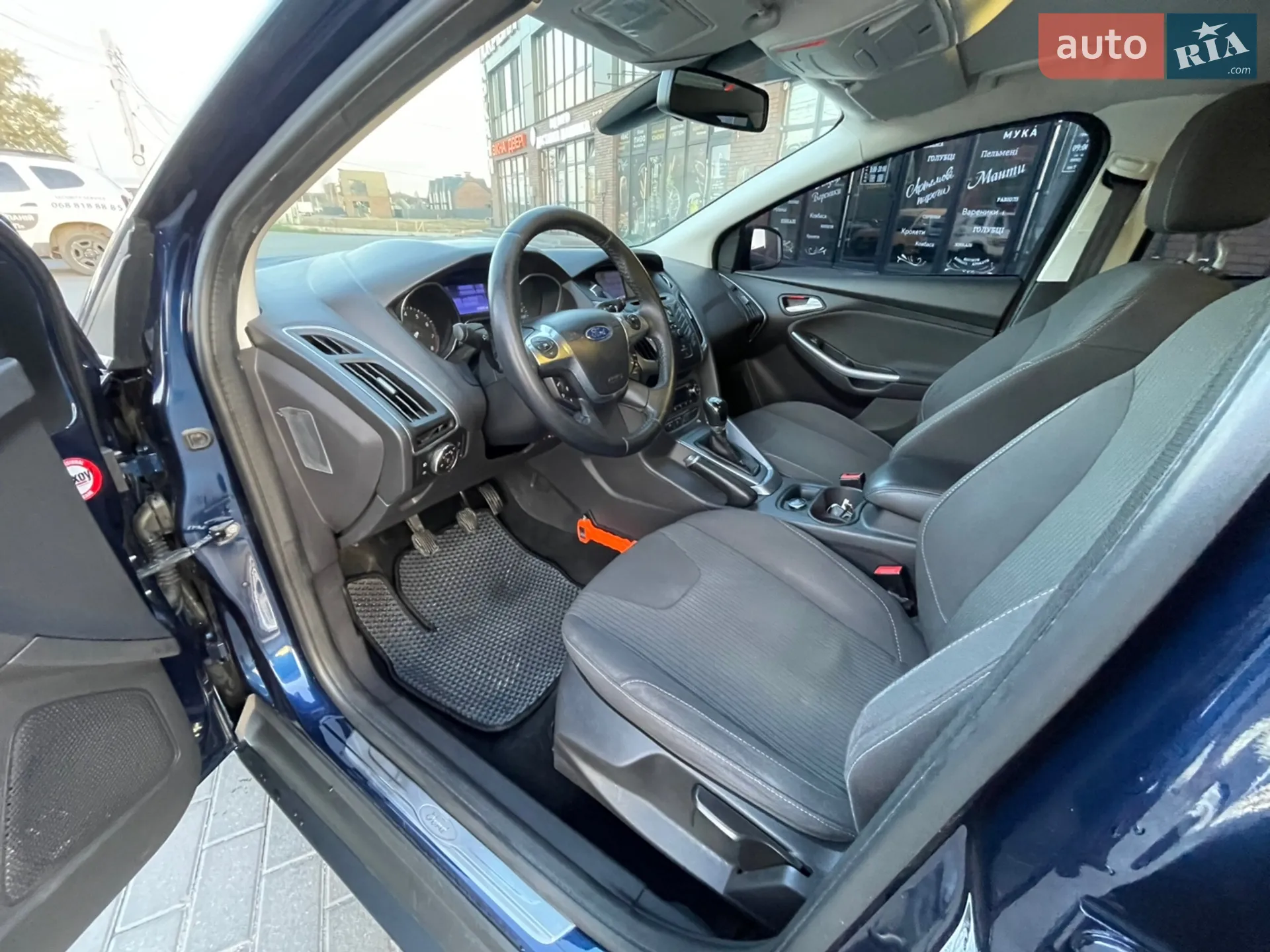 2012 Ford Focus - мініатюра 9