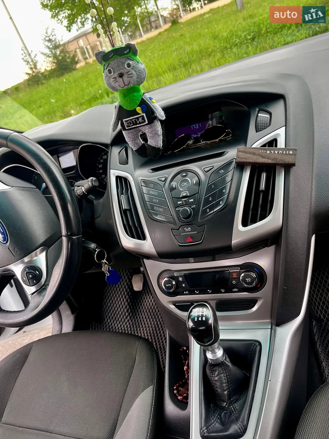 2012 Ford Focus - мініатюра 17