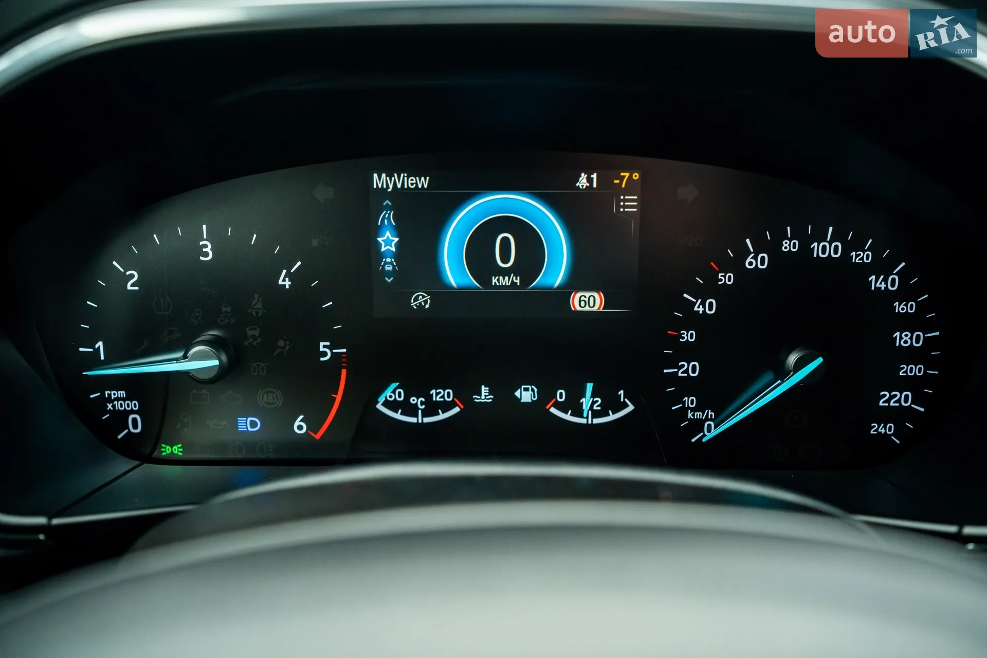 2019 Ford Focus - мініатюра 106