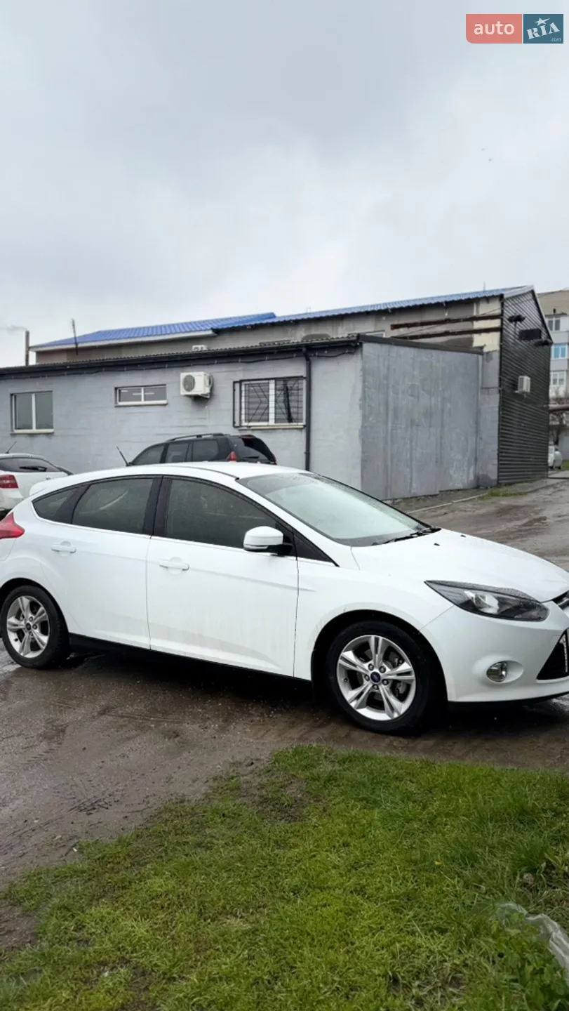 2013 Ford Focus - мініатюра 9
