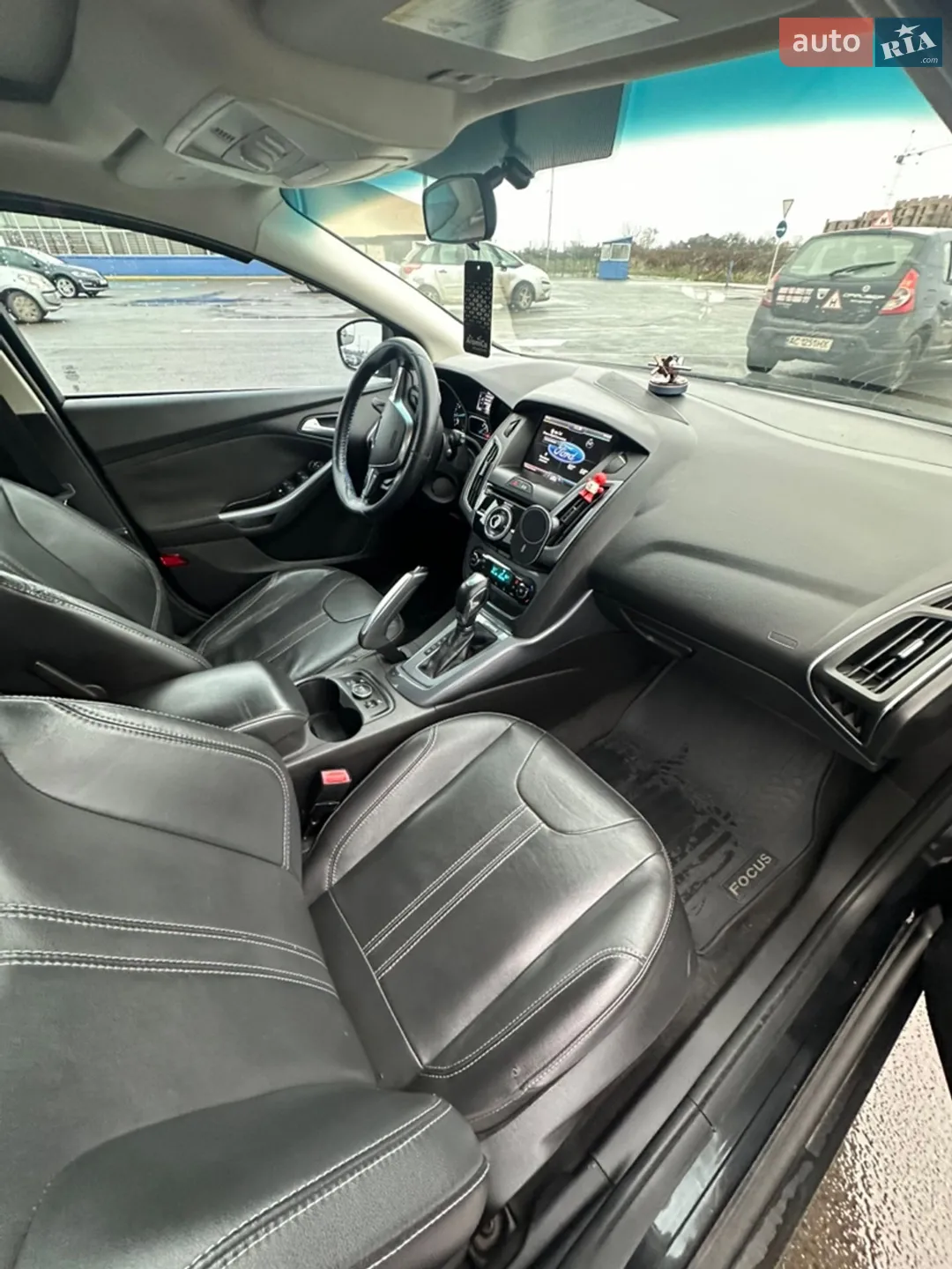 2013 Ford Focus - мініатюра 9