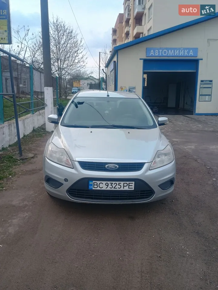 2010 Ford Focus - мініатюра 15