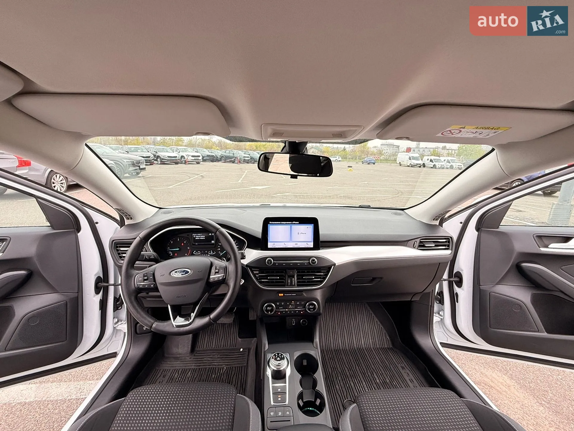 2019 Ford Focus - мініатюра 11