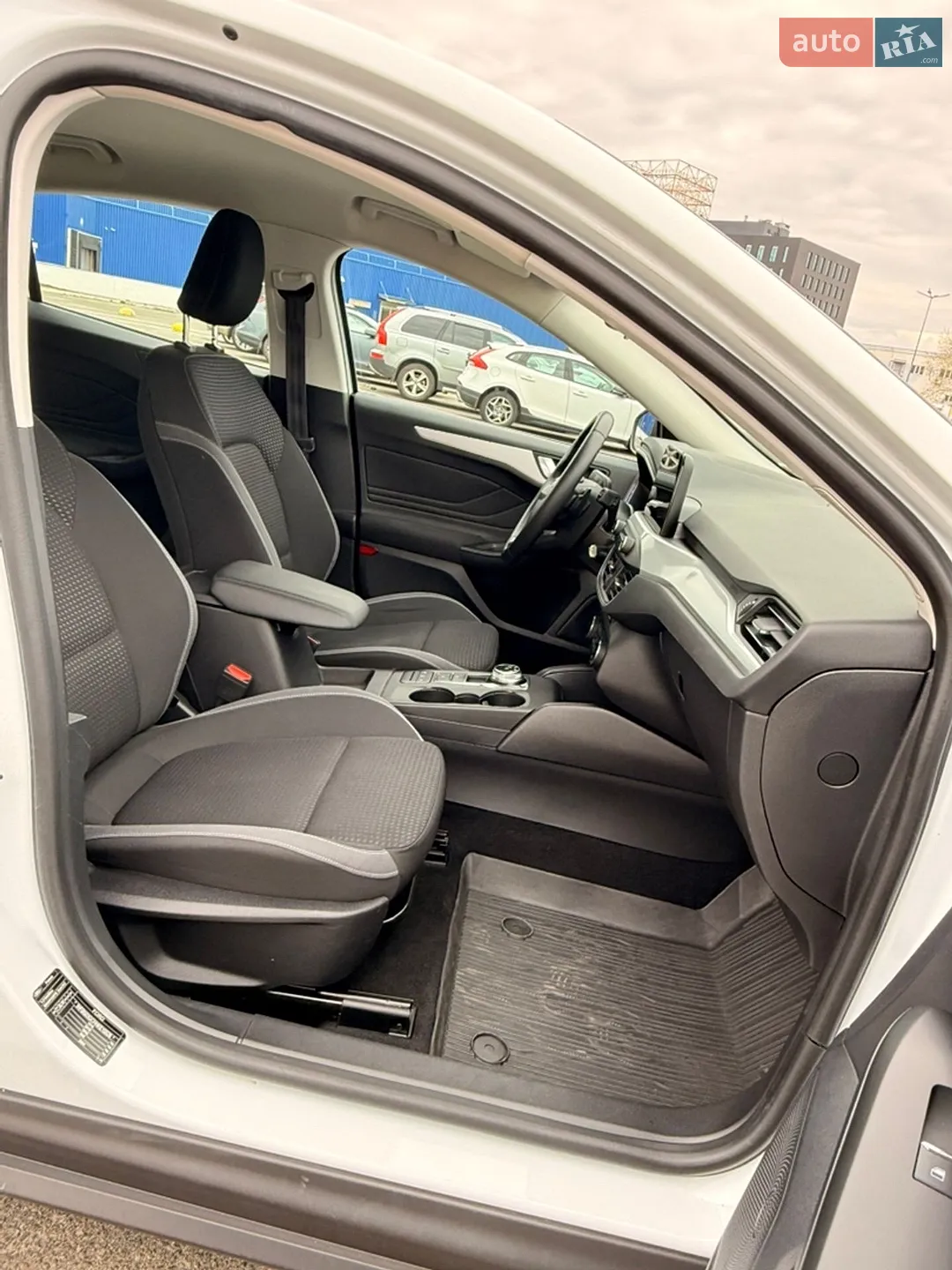 2019 Ford Focus - мініатюра 14