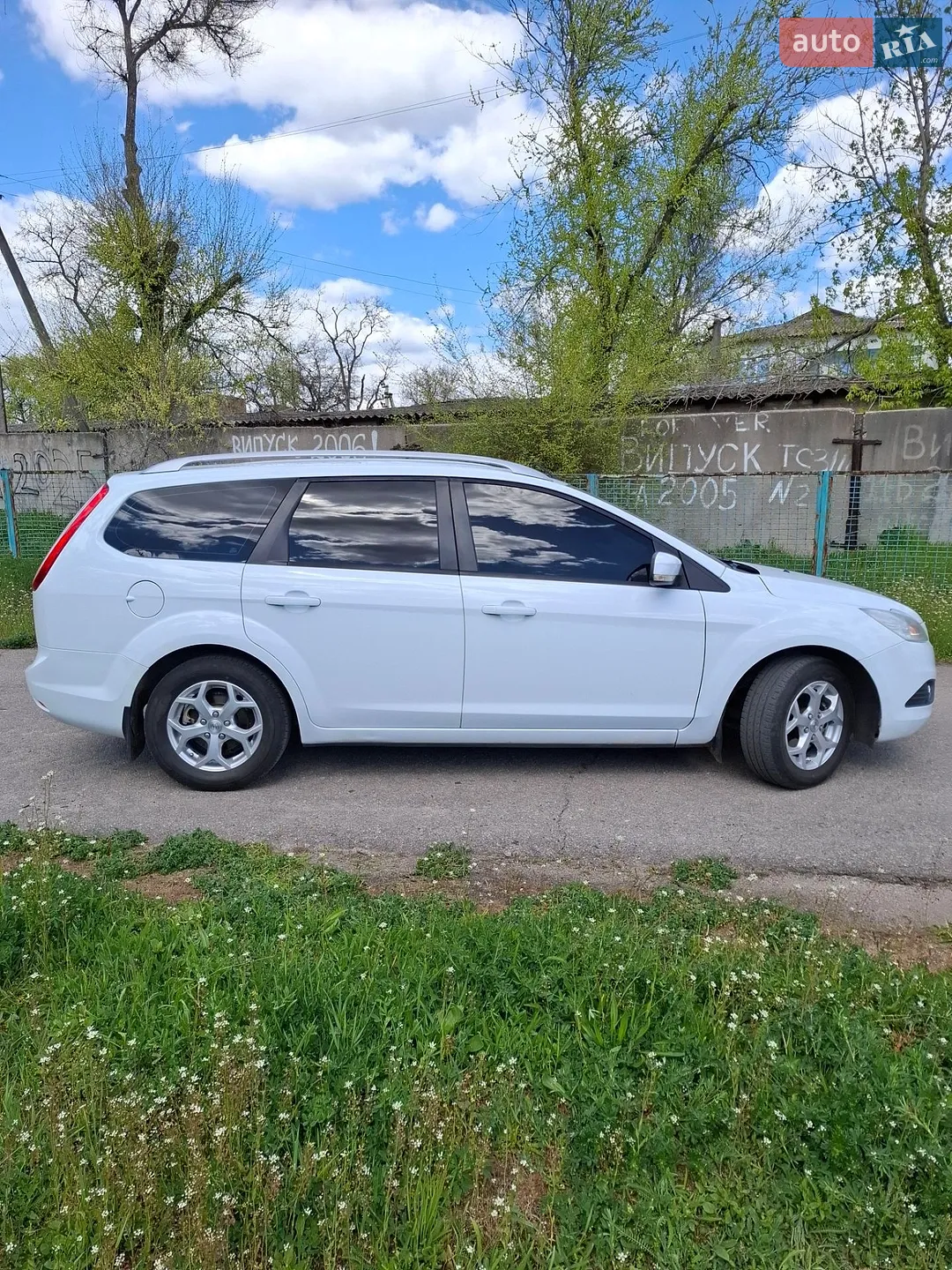 2010 Ford Focus - мініатюра 8