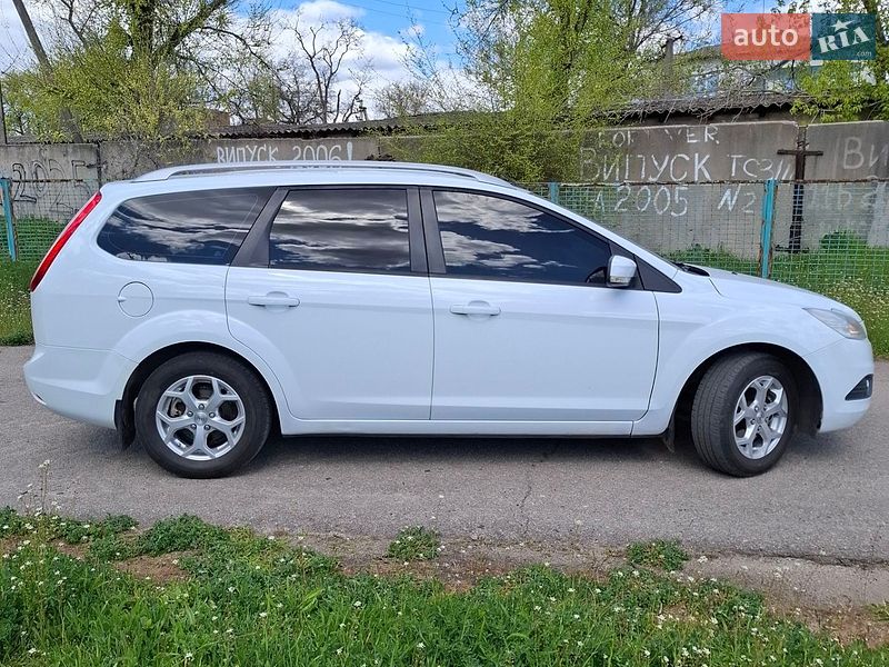 Универсал Ford Focus 2010 в Запорожье