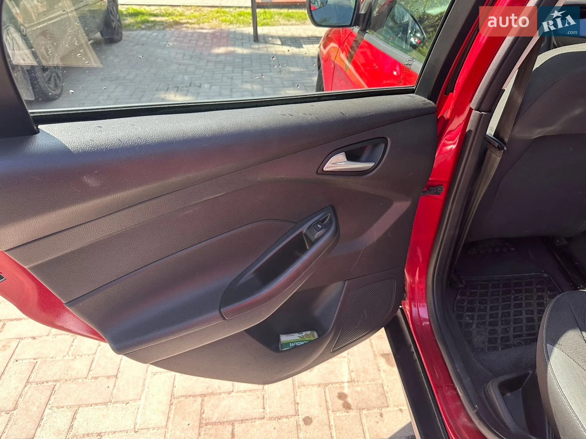 2011 Ford Focus - мініатюра 16