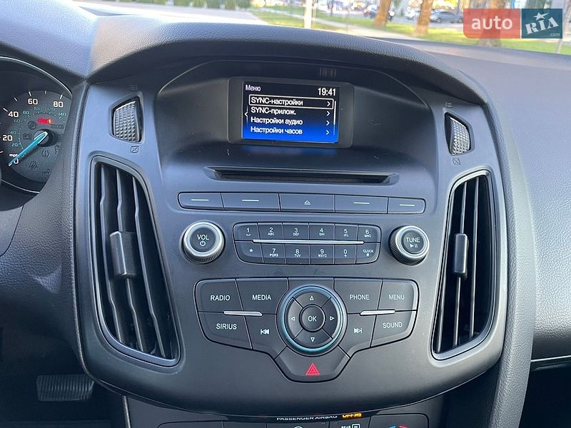 Седан Ford Focus 2017 в Ужгороде