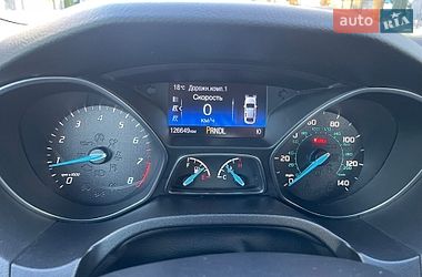 Седан Ford Focus 2017 в Ужгороде