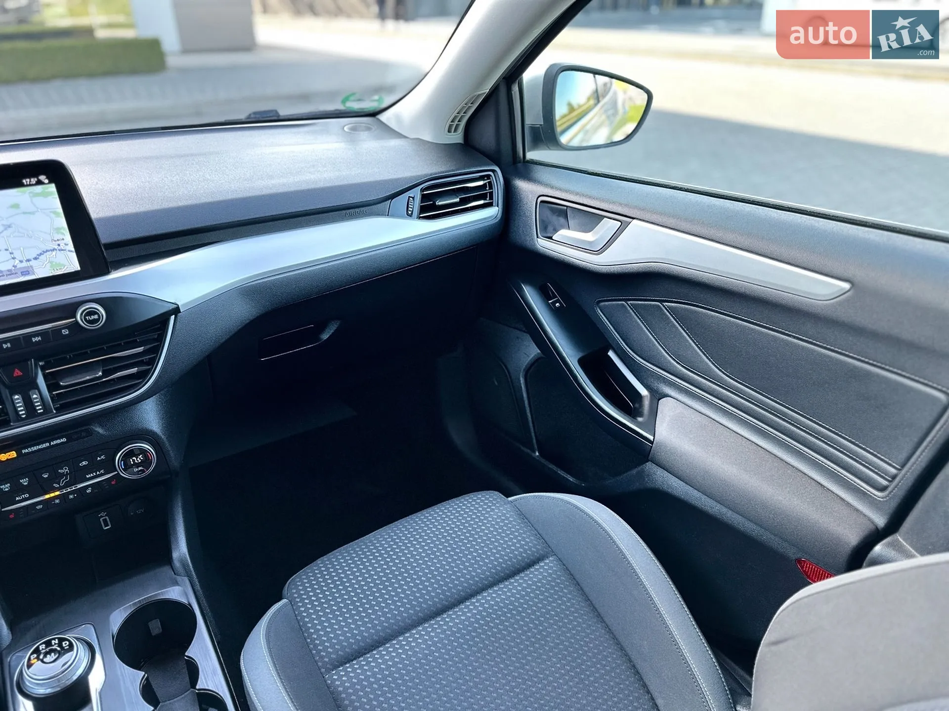 2019 Ford Focus - мініатюра 18