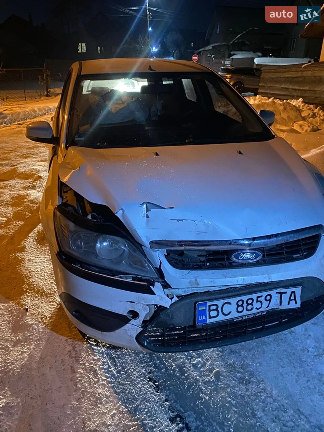 2010 Ford Focus - мініатюра 4