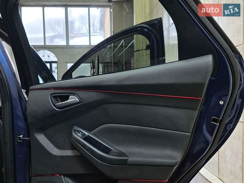 Універсал Ford Focus 2011 в Конотопі