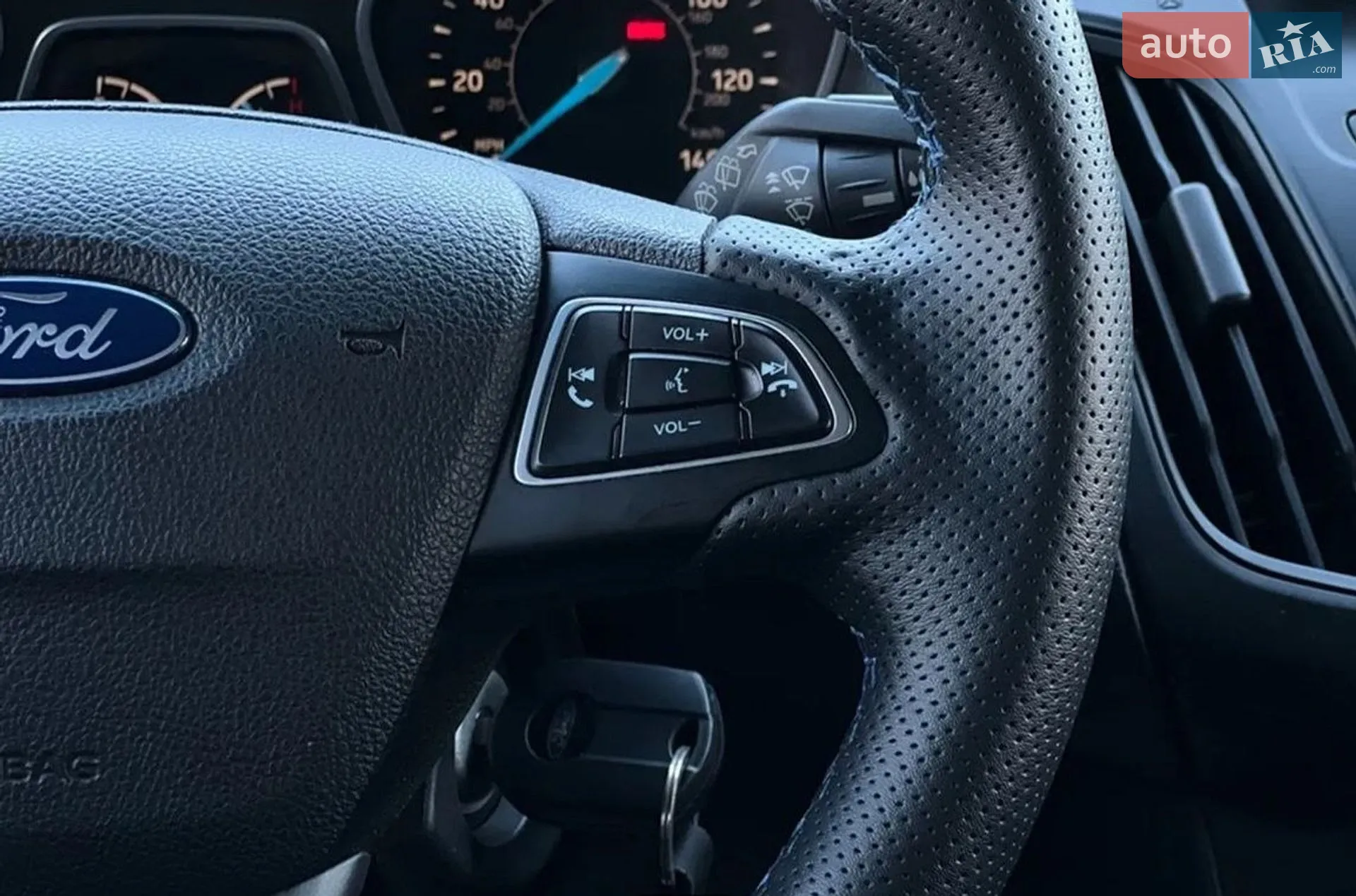 2015 Ford Focus - мініатюра 13