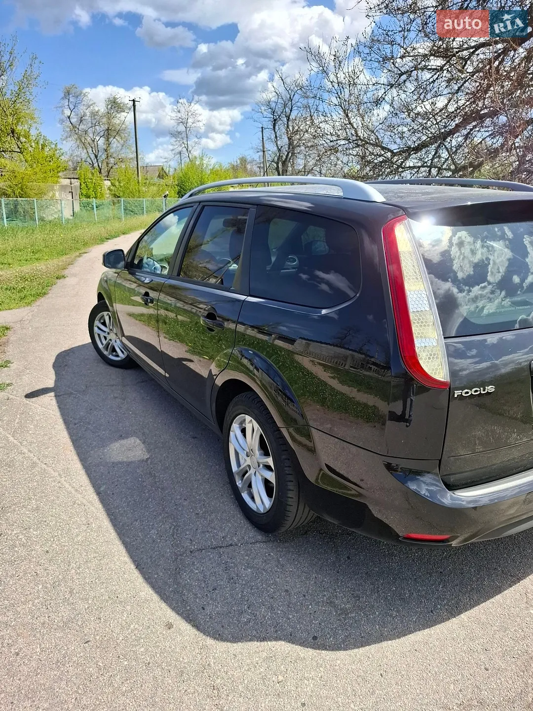2010 Ford Focus - мініатюра 8