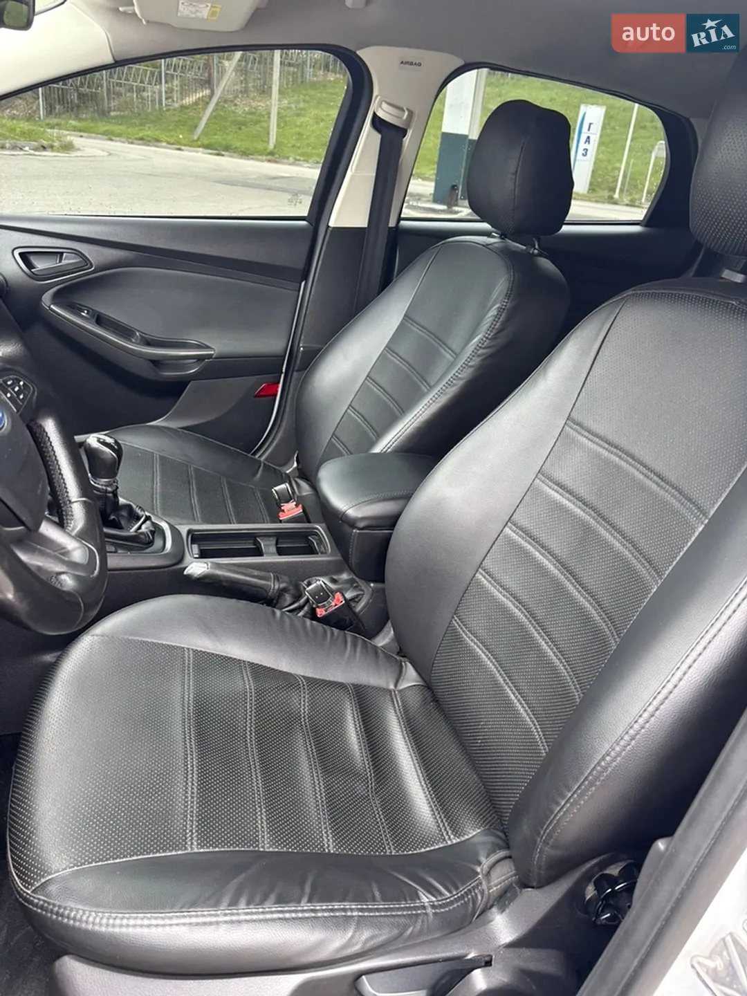 2015 Ford Focus - мініатюра 12