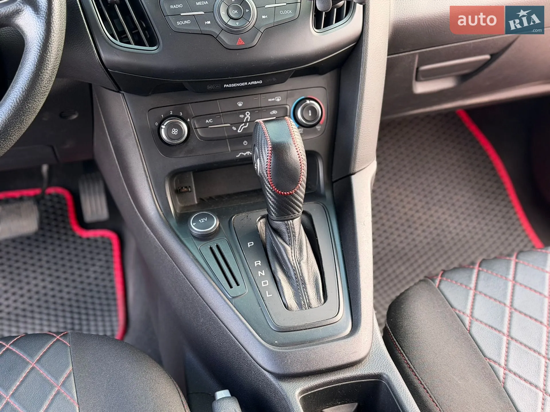 2015 Ford Focus - мініатюра 29