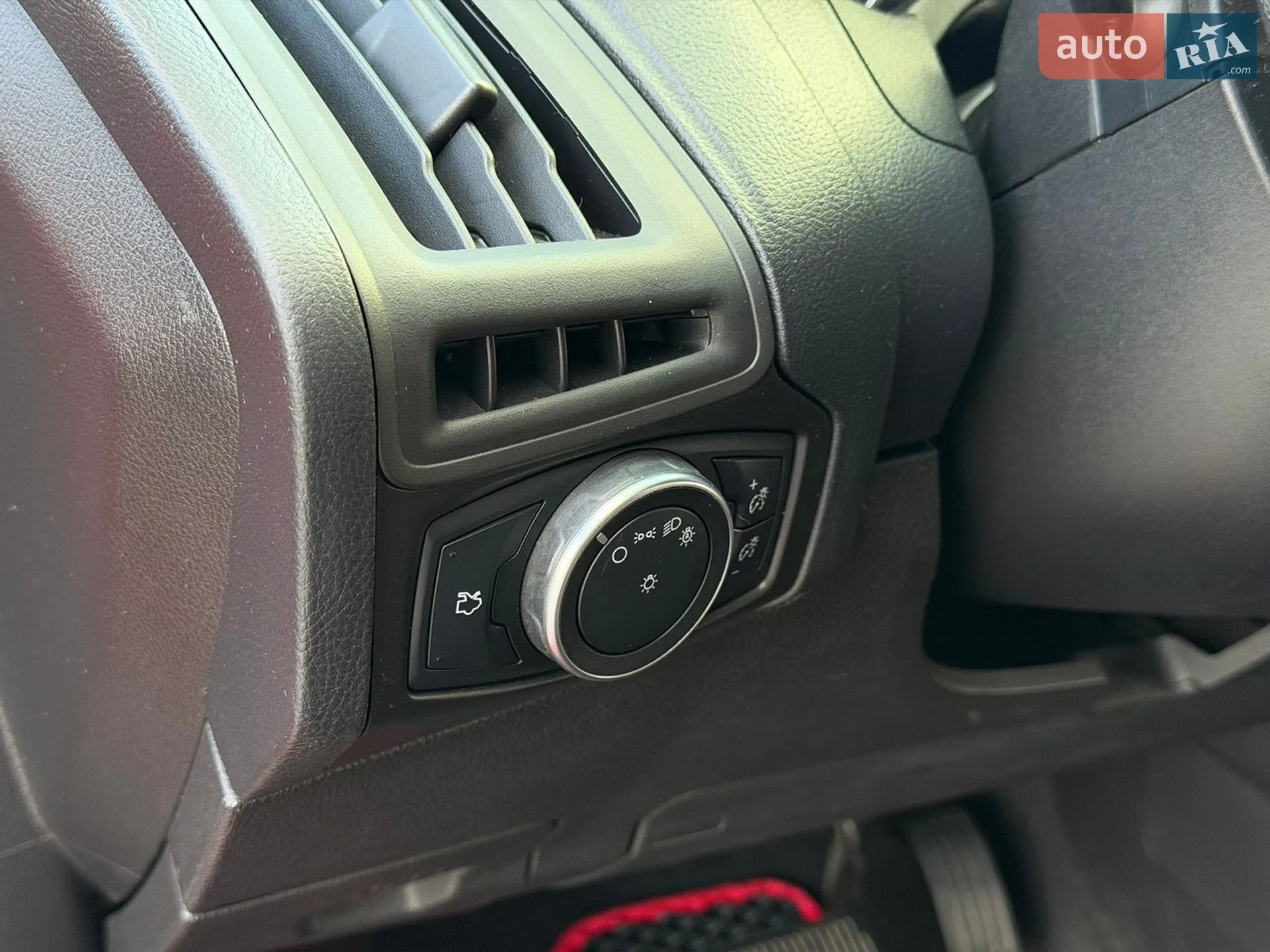 2015 Ford Focus - мініатюра 36