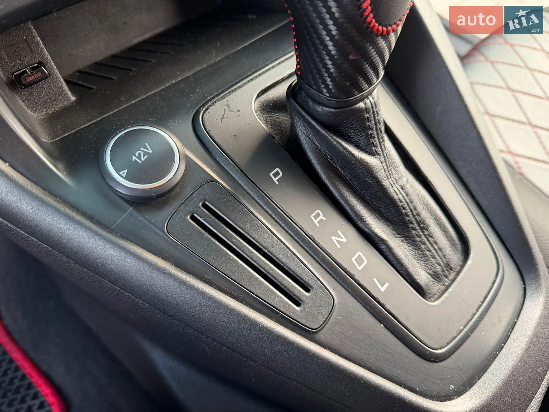 2015 Ford Focus - мініатюра 41